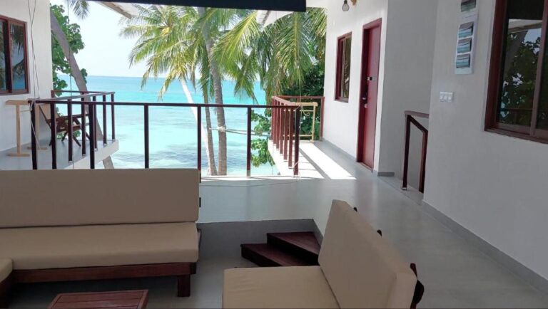 hotel Comfy Cool Breeze in maldives